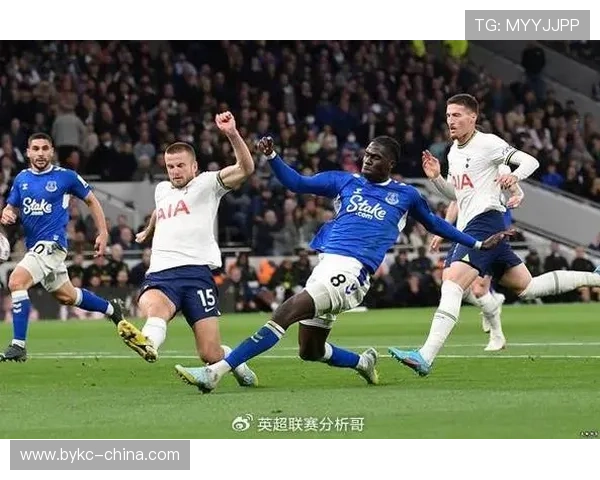 英超战报，埃弗顿客场不敌阿斯顿维拉